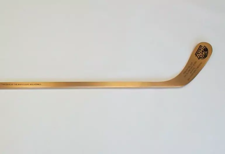 Behrends-Group-slider-projects-custom-bronze-hockey-stick-02-770x528px